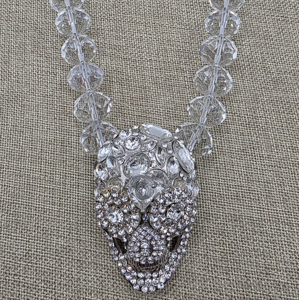 Sparkling Rockstar In Rome Vintage Crystal Skull Statement Necklace - Picture 1 of 7